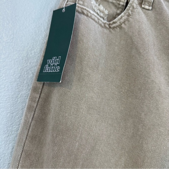 New Wild Fable High-Rise Straight Light Brown Wash Distressed Jeans Size 2 - Picture 9 of 17
